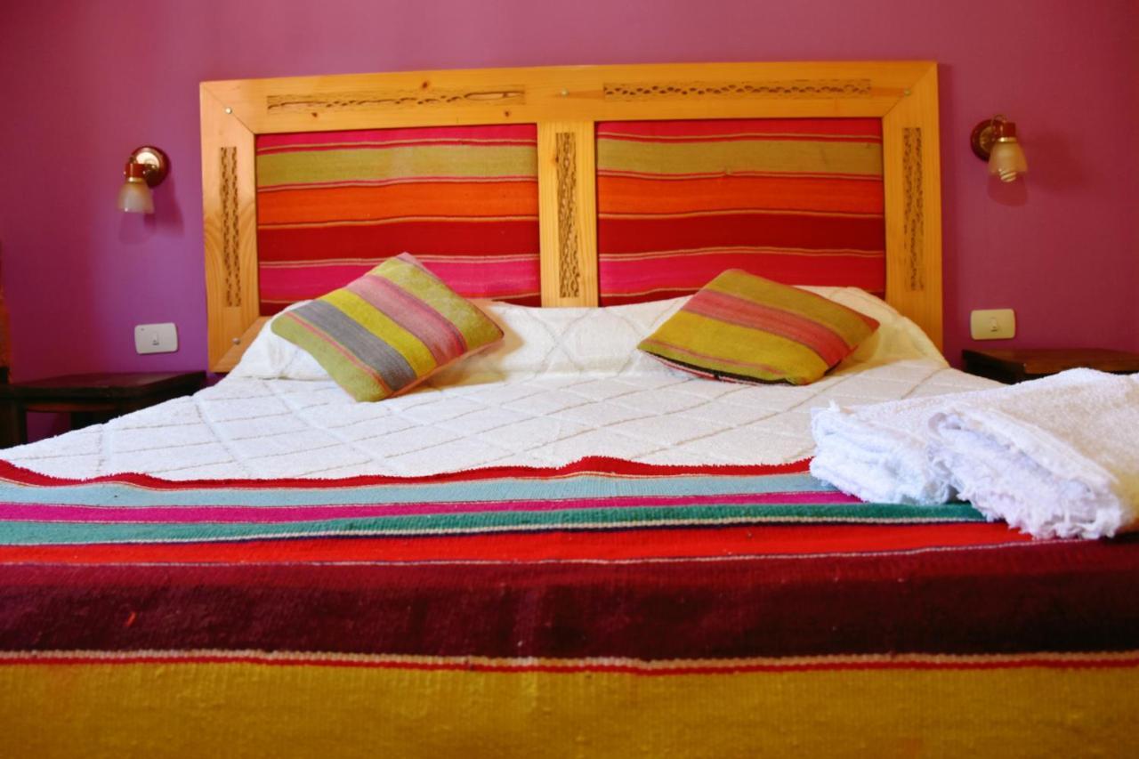 Hostal Paseo De Los Colorados プルママルカ エクステリア 写真