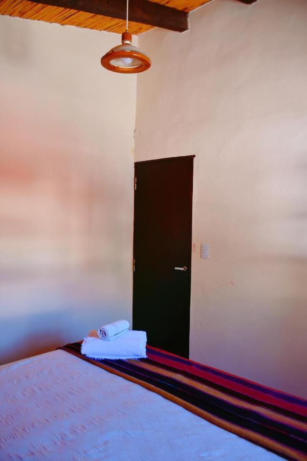 Hostal Paseo De Los Colorados プルママルカ エクステリア 写真